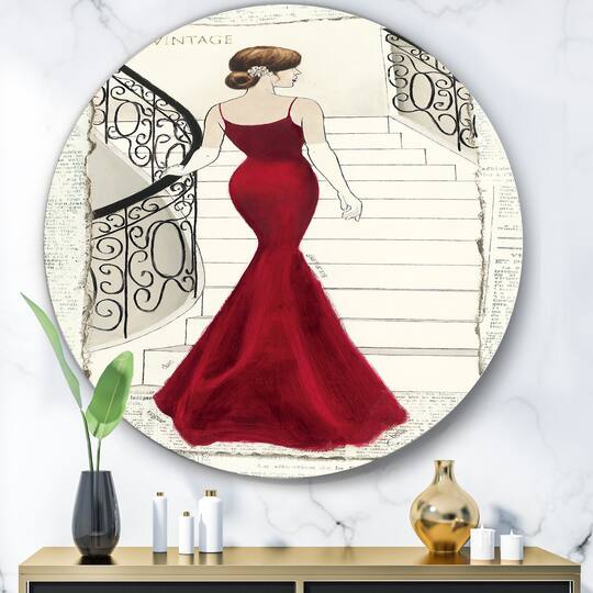 Designart - Elegance Glam Paris Diva III - Glam Metal Circle Wall Art